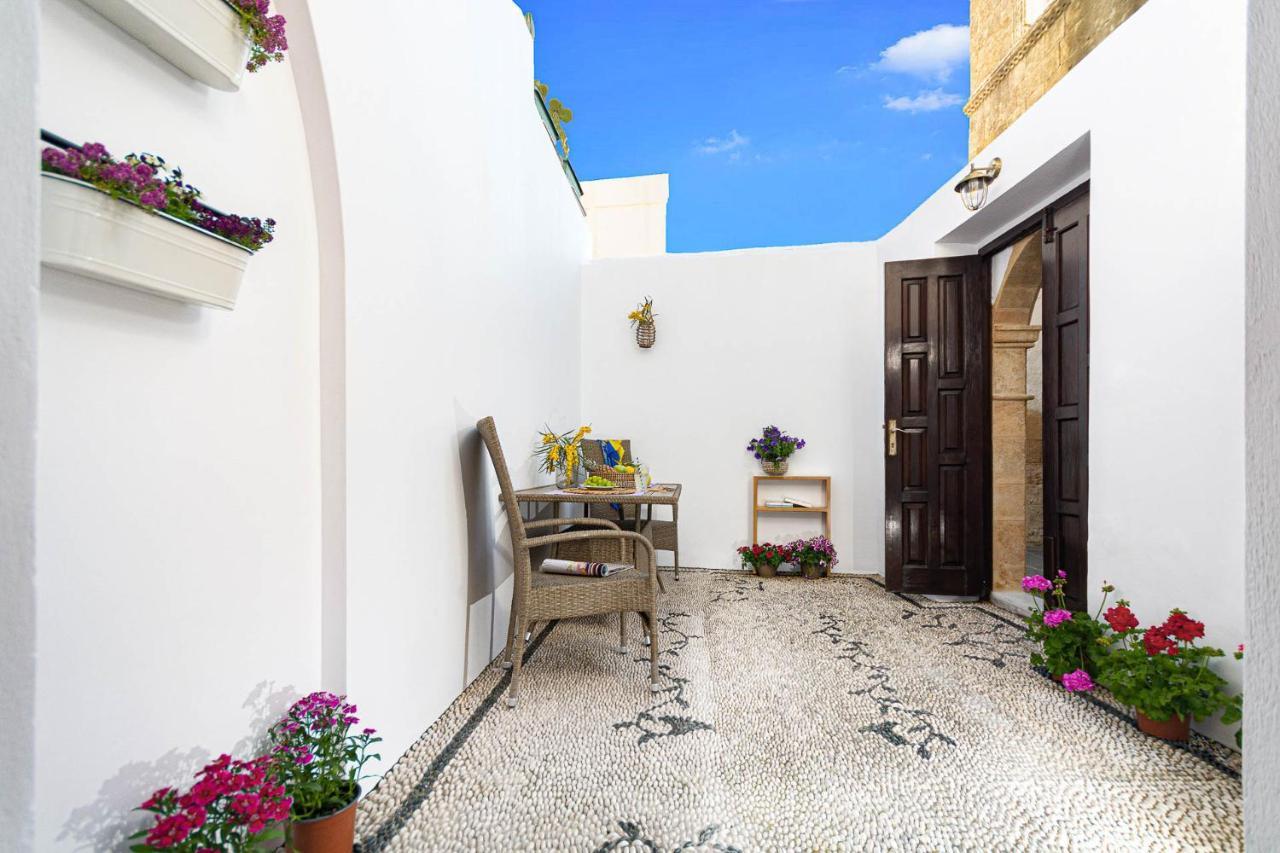 Villa Dafni - Lindos Eksteriør billede
